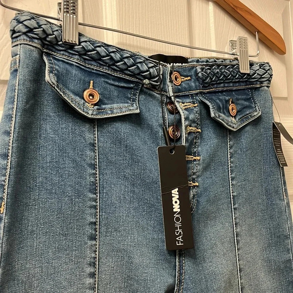 Fashion Nova jeans, high-rise, wide leg size 7, junior - Picture 4 of 12